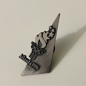 Vintage Atlanta 1996 Olympic Games  Lapel Hat Pin